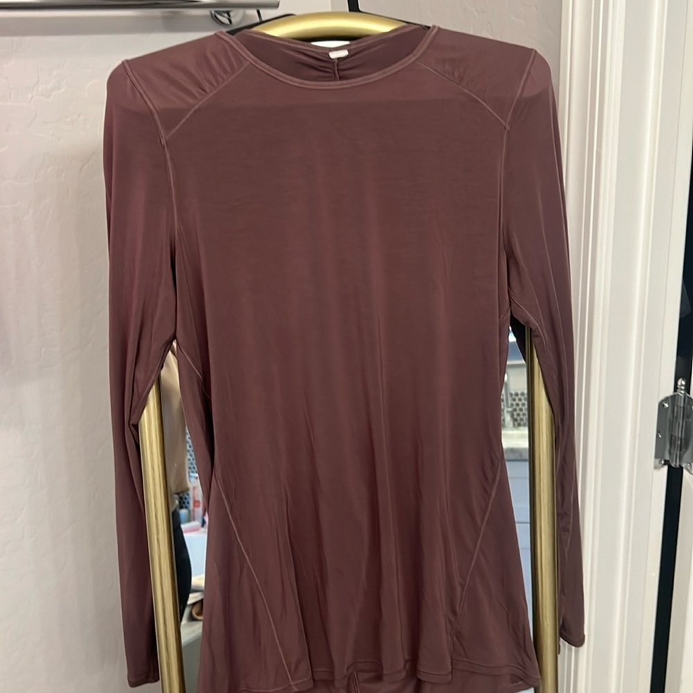 Lululemon long sleeve top